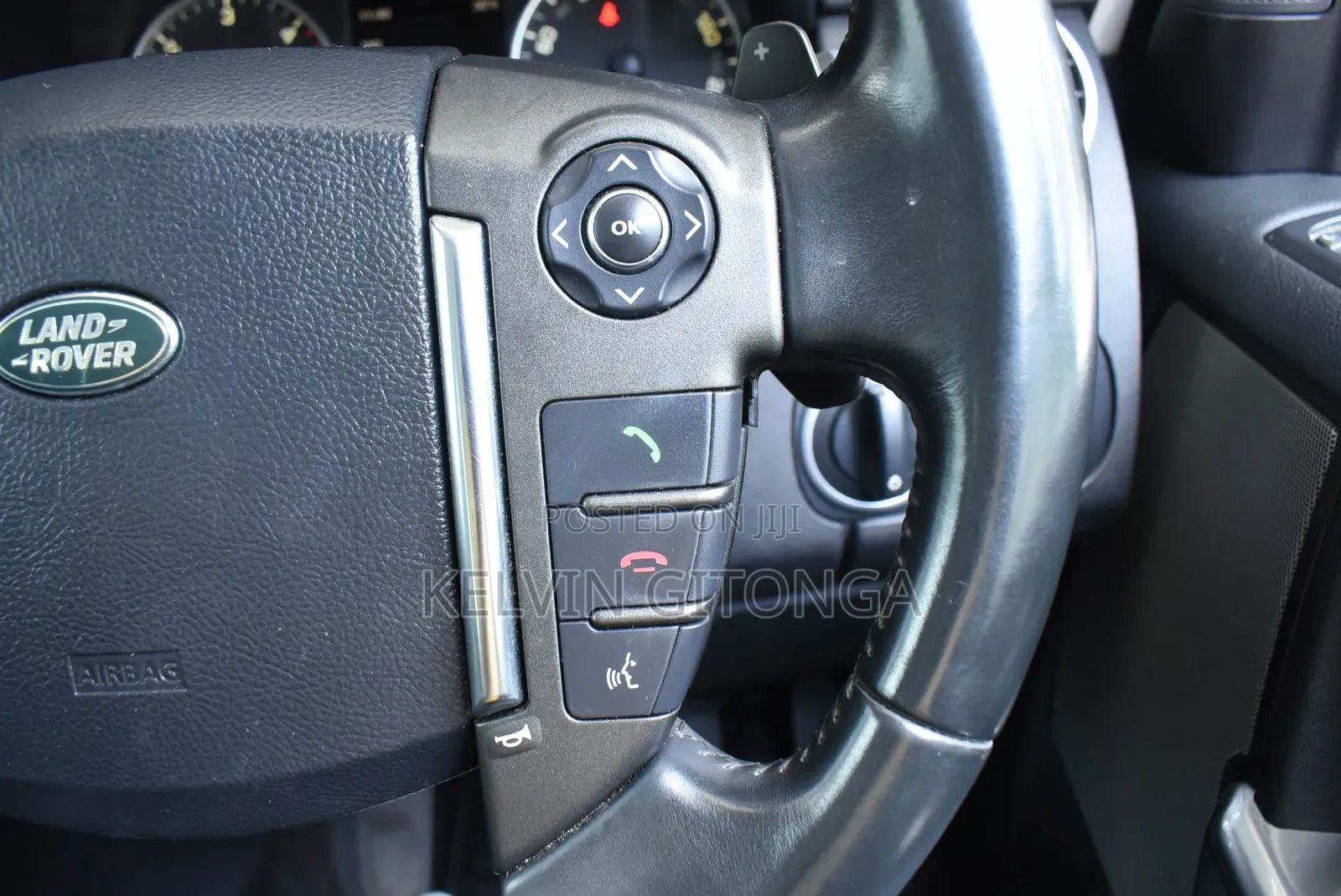 Land Rover Discovery 2015 White