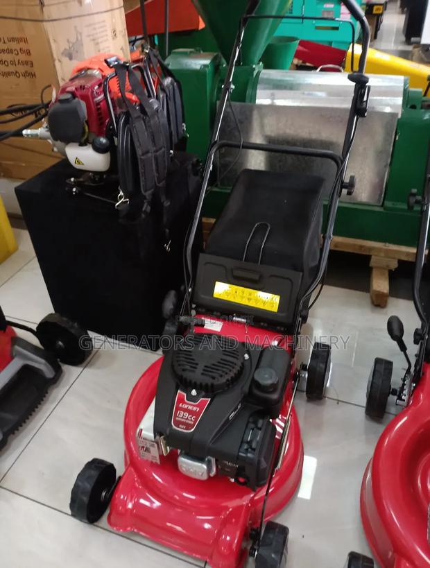 139cc Lawnmower Loncin - main view