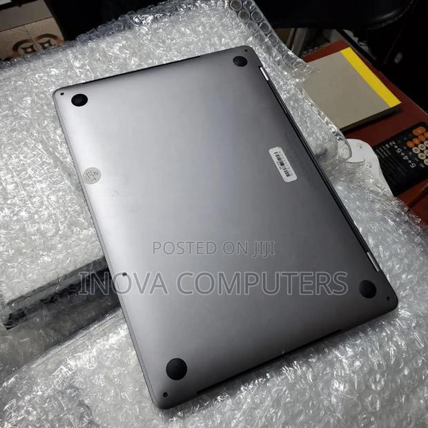 Laptop Apple MacBook Pro 2017 16GB Intel Core I7 SSD 512GB - thumbnail 4