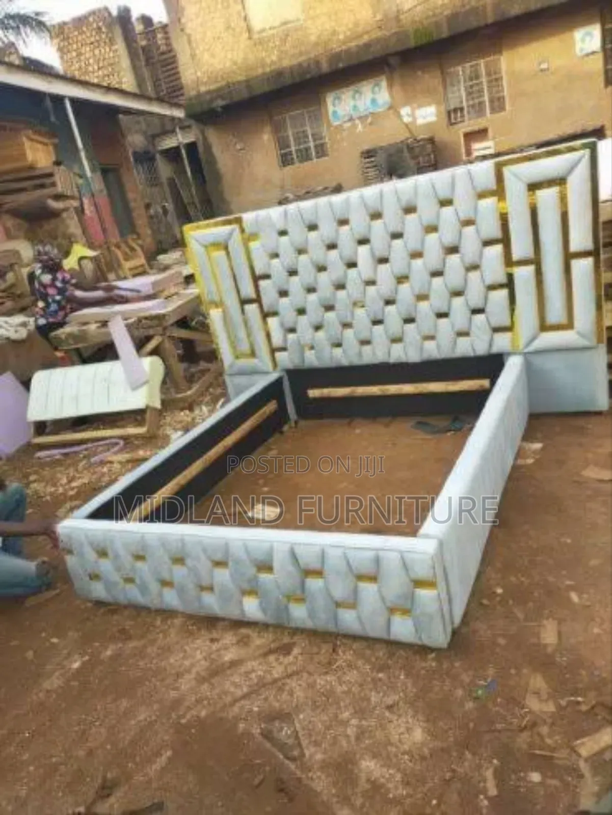 Uphostered Bed Set