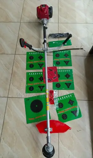 Brush Cutter 4 Stroke and 8 Blades