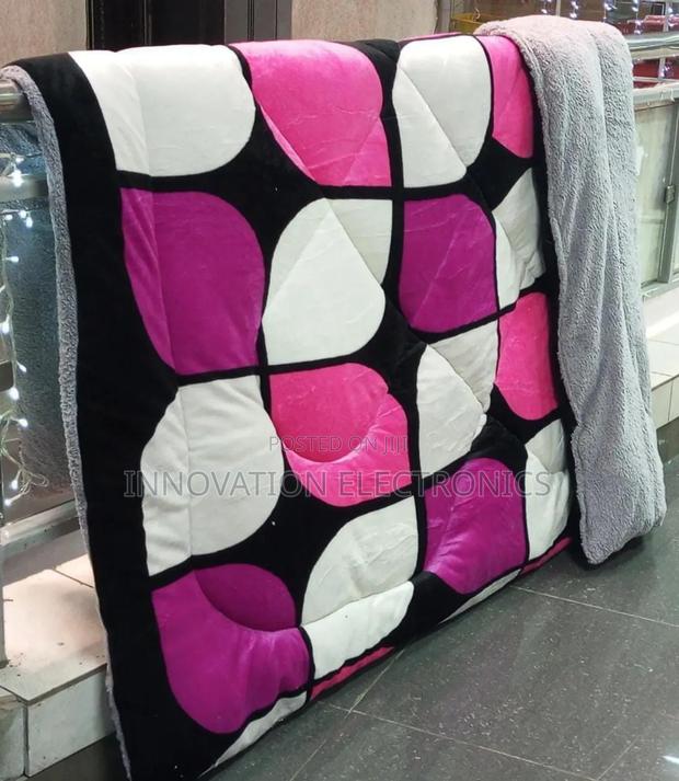 6*6 Soft Warm Woolen Blankets