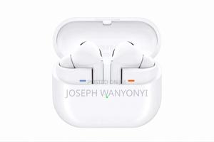 Samsung Galaxy Buds 3 Pro - main view