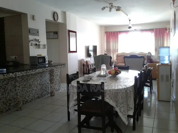 3bdrm Apartment in Likoni Towers, Kizingo for sale
