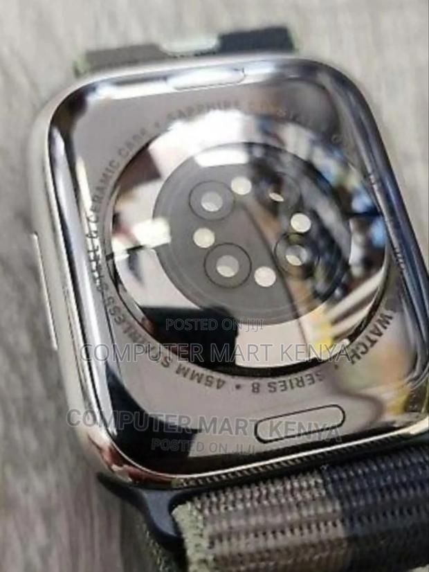Apple Watch Series 8 - thumbnail 3