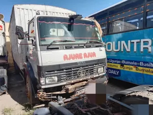 Tata LPK 2516