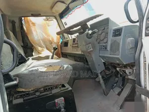 Tata LPK 2516