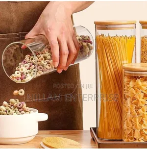 Glass Spaghetti/Cereal Jar With Airtight Bamboo Lid 2000ml