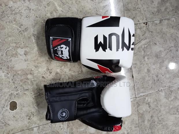 Venue Boxing Gloves - main view