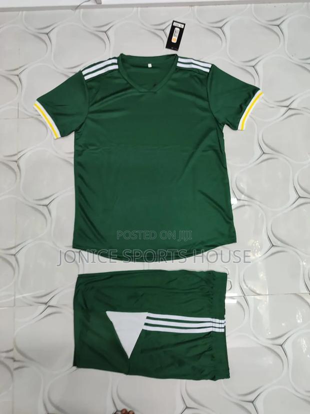 Plain Football Kits - thumbnail 5