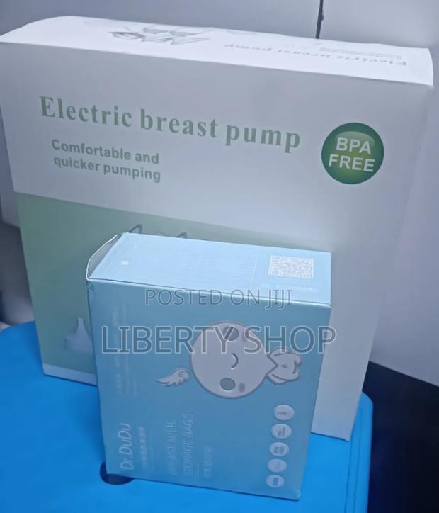 Electric Breast Pump and Free Milk Storage
