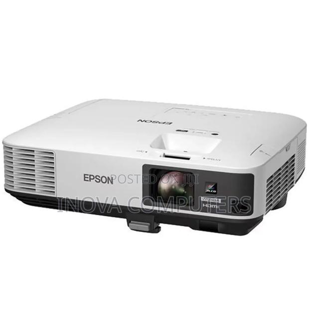 Epson EB-2250U Projector 3LCD Technology - thumbnail 3