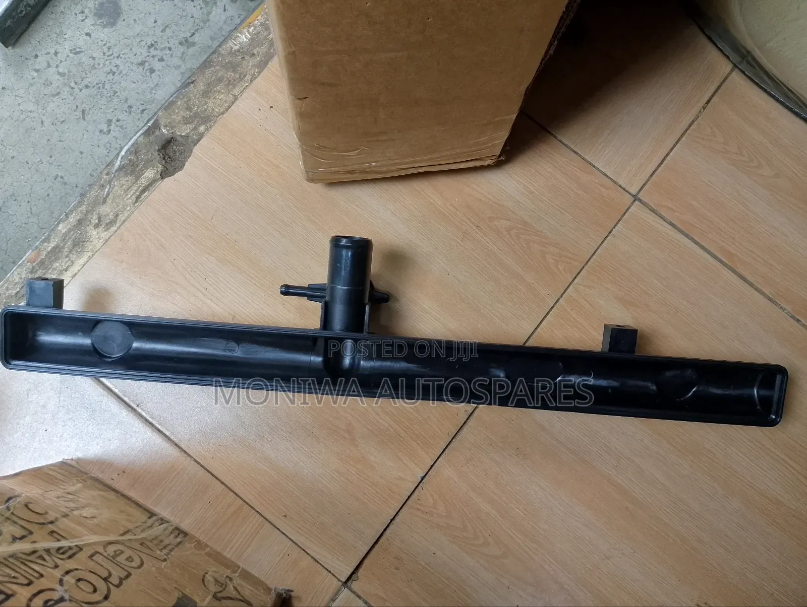 Bottom Cover Radiator Toyota Townace