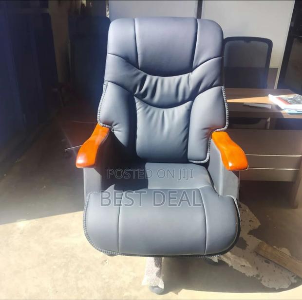 Executive Leather Chair - main view