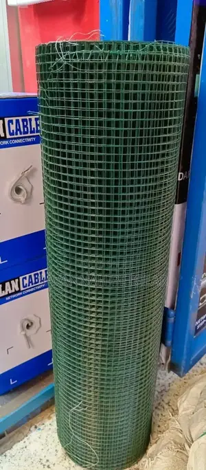 Green PVC Welded Wire Mesh Rolls 1/2" Weld Mesh Wire Netting