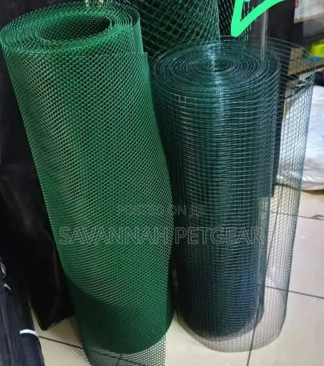 Green PVC Welded Wire Mesh Rolls 1/2" Weld Mesh Wire Netting