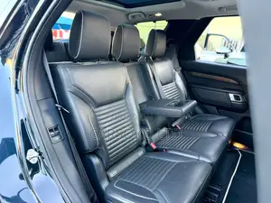 Land Rover Discovery 2017 Blue