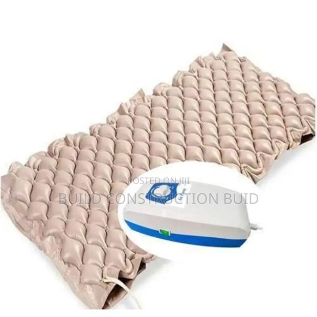 Ripple/Bubble Matress - main view