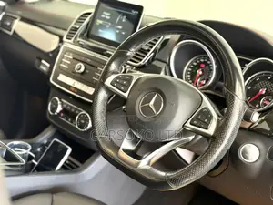 Mercedes-Benz GLE-Class GLE 350d 4MATIC 2017 Gray