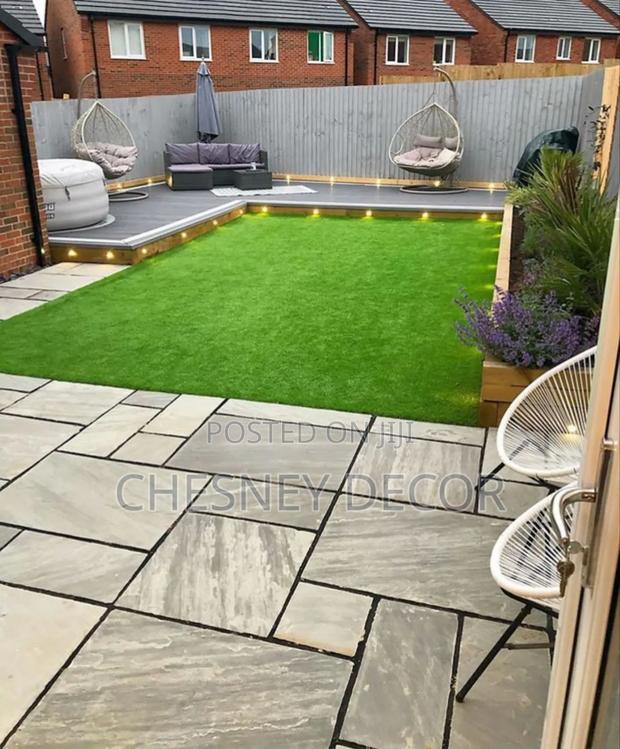 Small Garden Carpet