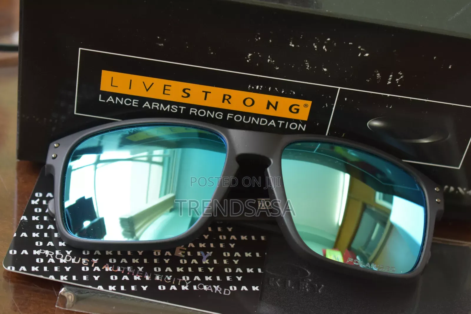 Oakley Sylas Prizm Sapphire Polarzed Lenses Black Frame