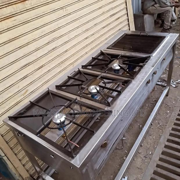 Three Burner Cooking Range and Grill - main view