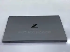 Laptop HP ZBook Firefly G8 32GB Intel Core I7 SSD 512GB