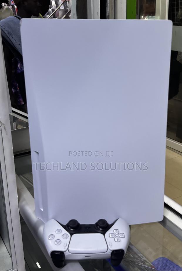 Ps 5 Standard Used - main view