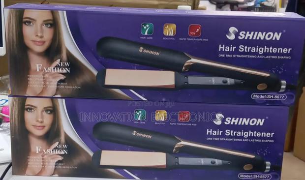 Hair Straightener/Flat Iron