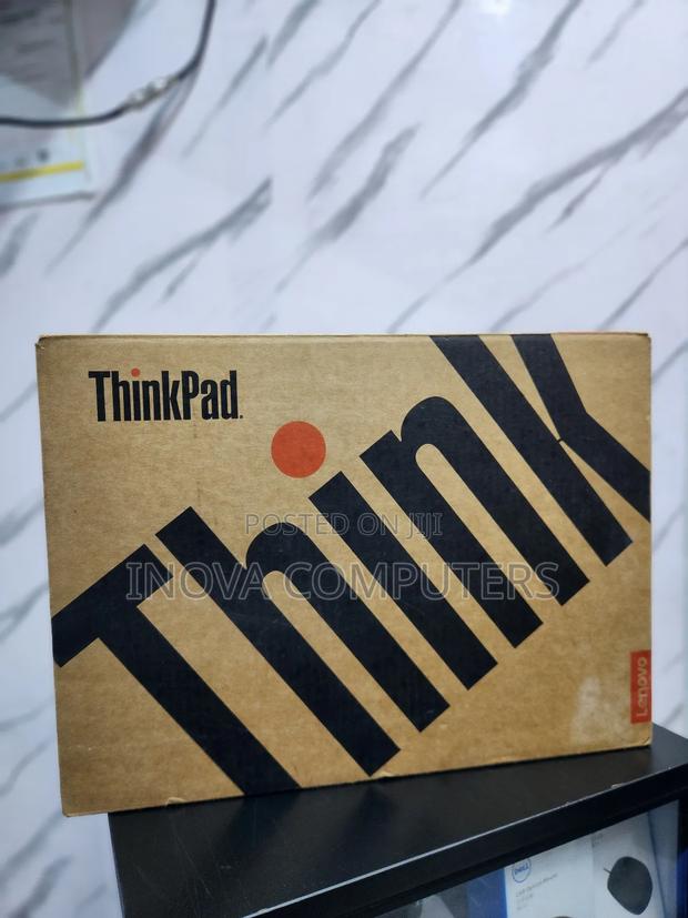 New Laptop Lenovo ThinkPad E14 G5 8GB Intel Core I5 SSD 512GB - thumbnail 3