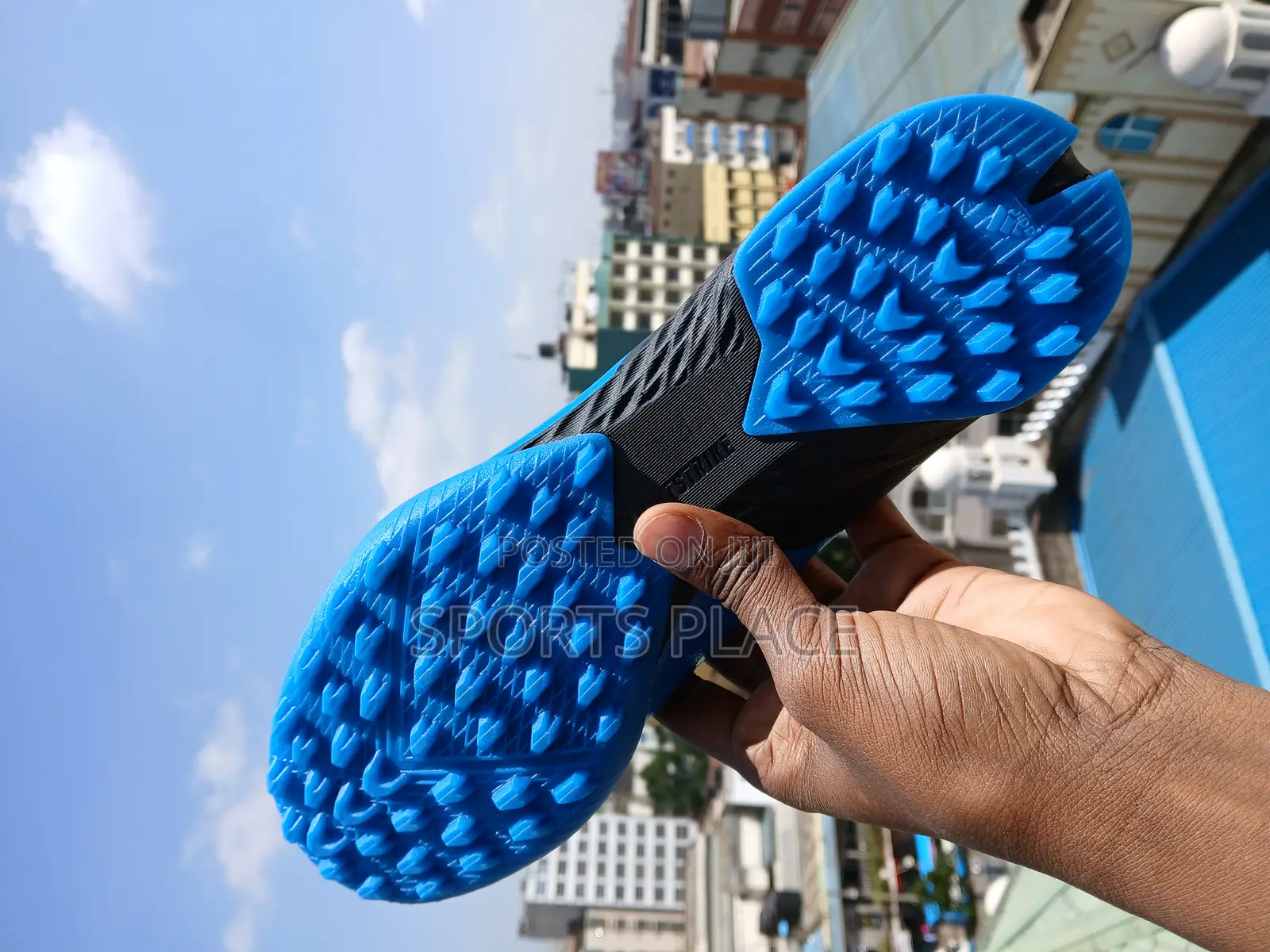 New Crazyfast TF Artificial Grass Soocer Football Shoes
