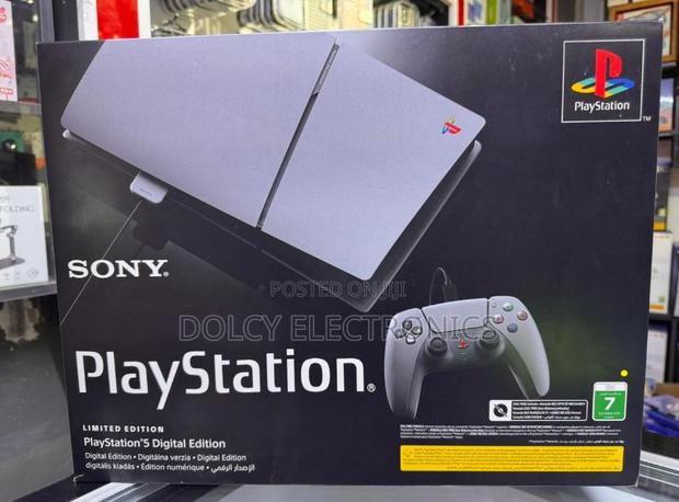 Playstation5 Console 30th Anniversary Limited Edition - main view