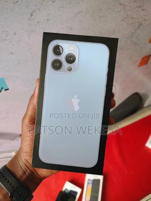 New Apple iPhone 13 Pro Max 256 GB Blue - main view