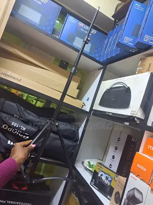 2.1m Multi-Purpose Light Stand