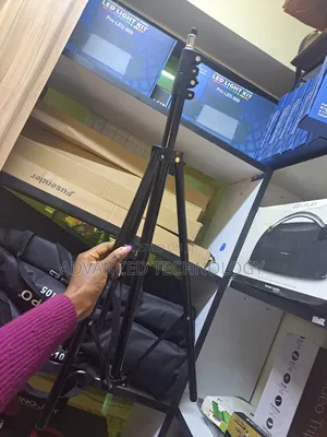 2.1m Multi-Purpose Light Stand