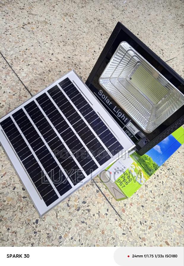 Flood Light/ Solar Flood Light 300w