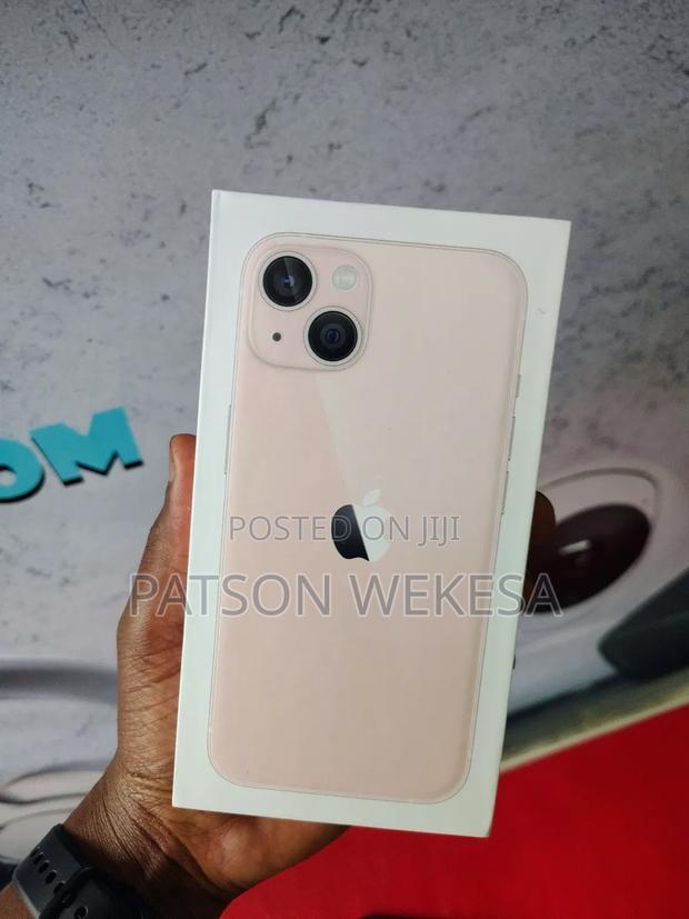 New Apple iPhone 13 512 GB Pink - main view