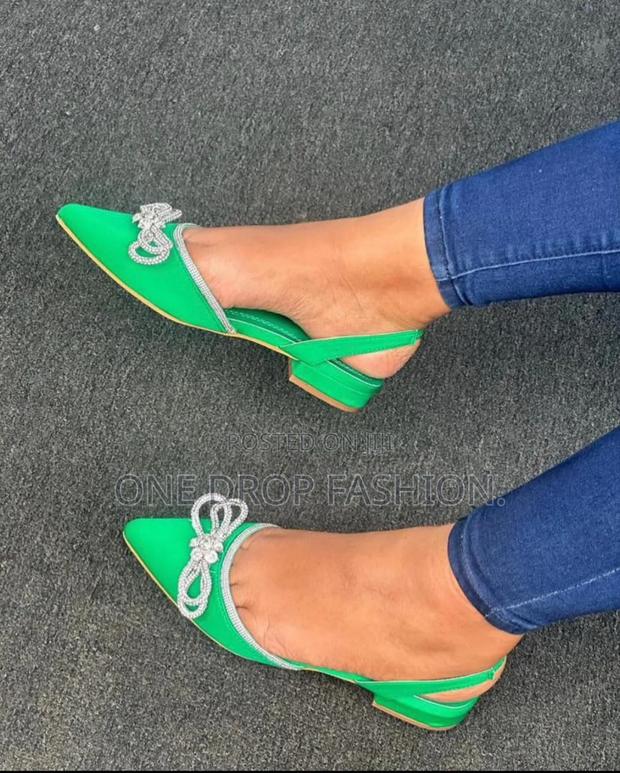 Closed Multicolored Flats Shoes - main view