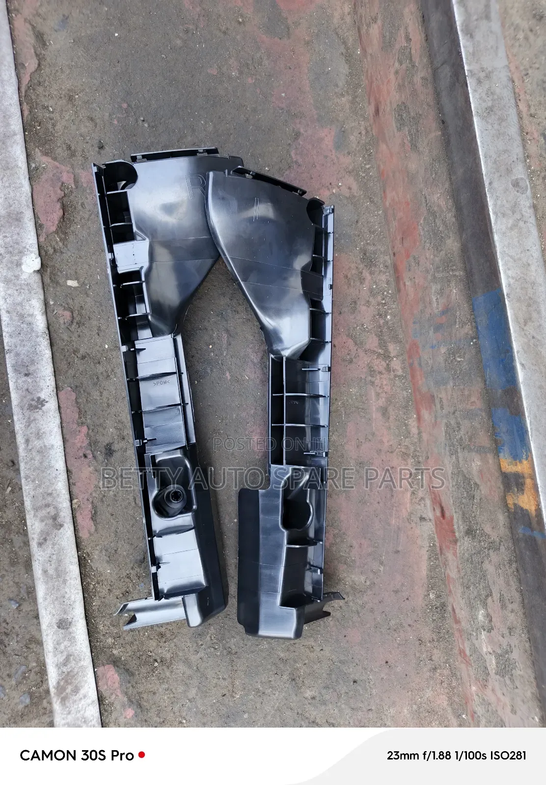 Toyota Hiace Bumper Slide