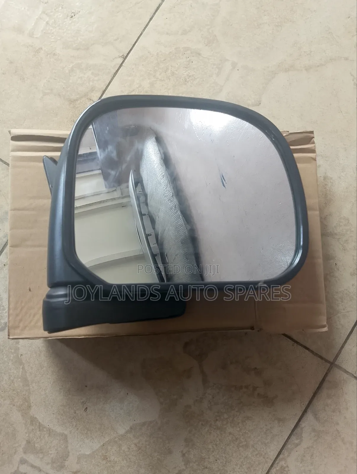 Toyota Hiace 5l Local Side Mirror