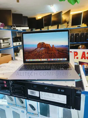 Laptop Apple MacBook Air 16GB Apple M1 Pro SSD 512GB