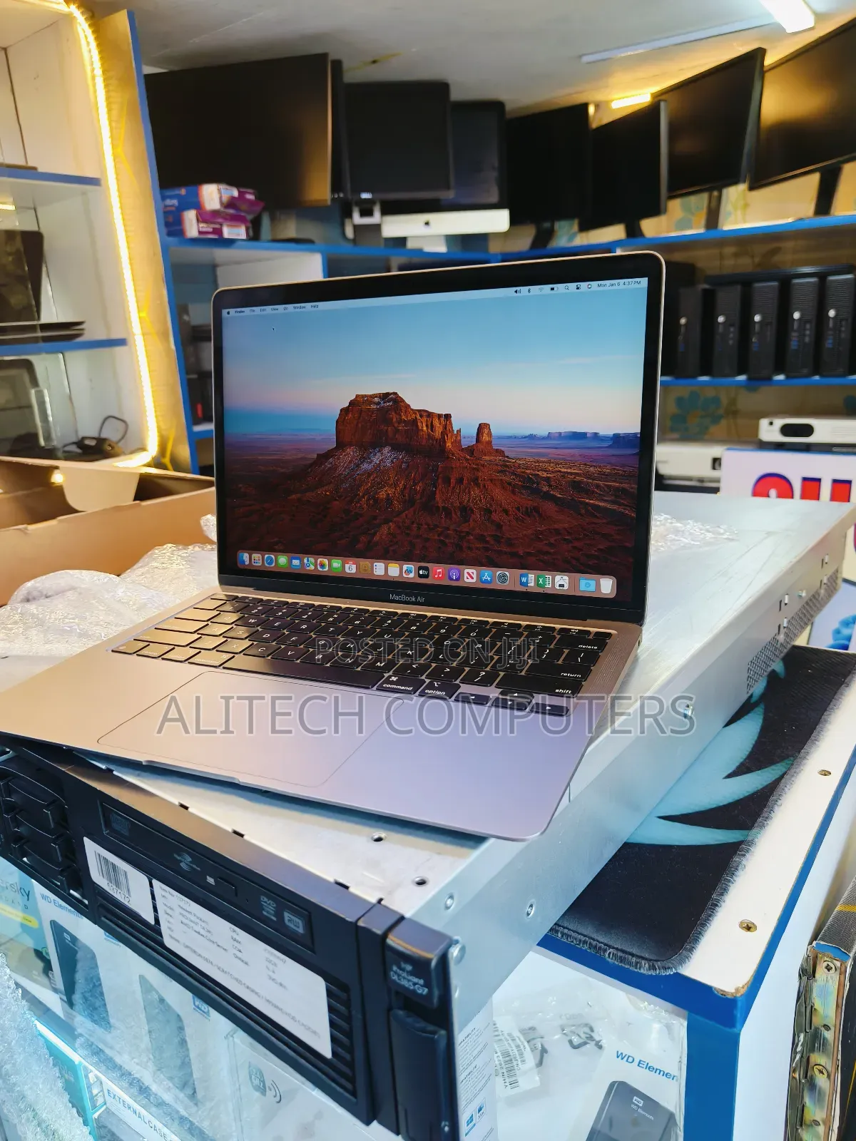 Laptop Apple MacBook Air 16GB Apple M1 Pro SSD 512GB