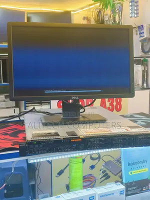 Server Dell Poweredge R630 64GB Intel Xeon SSHD (Hybrid) 1.5T