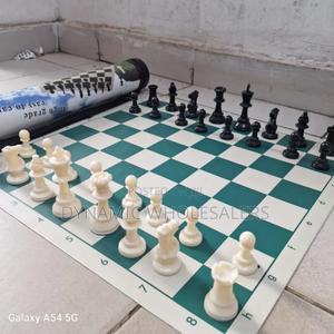 Foldable Chess Set - thumbnail 2