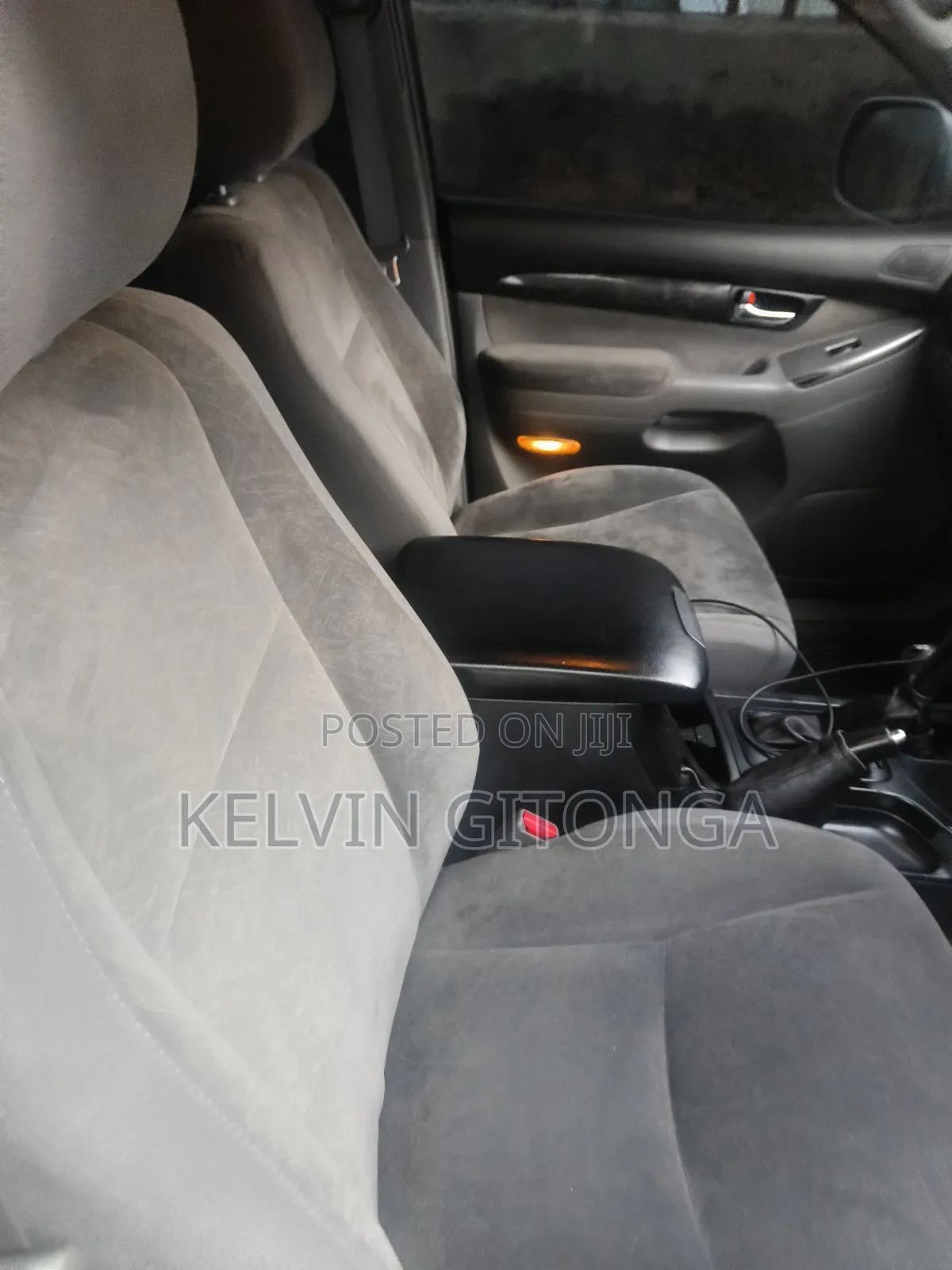 Toyota Land Cruiser Prado 2011 Silver