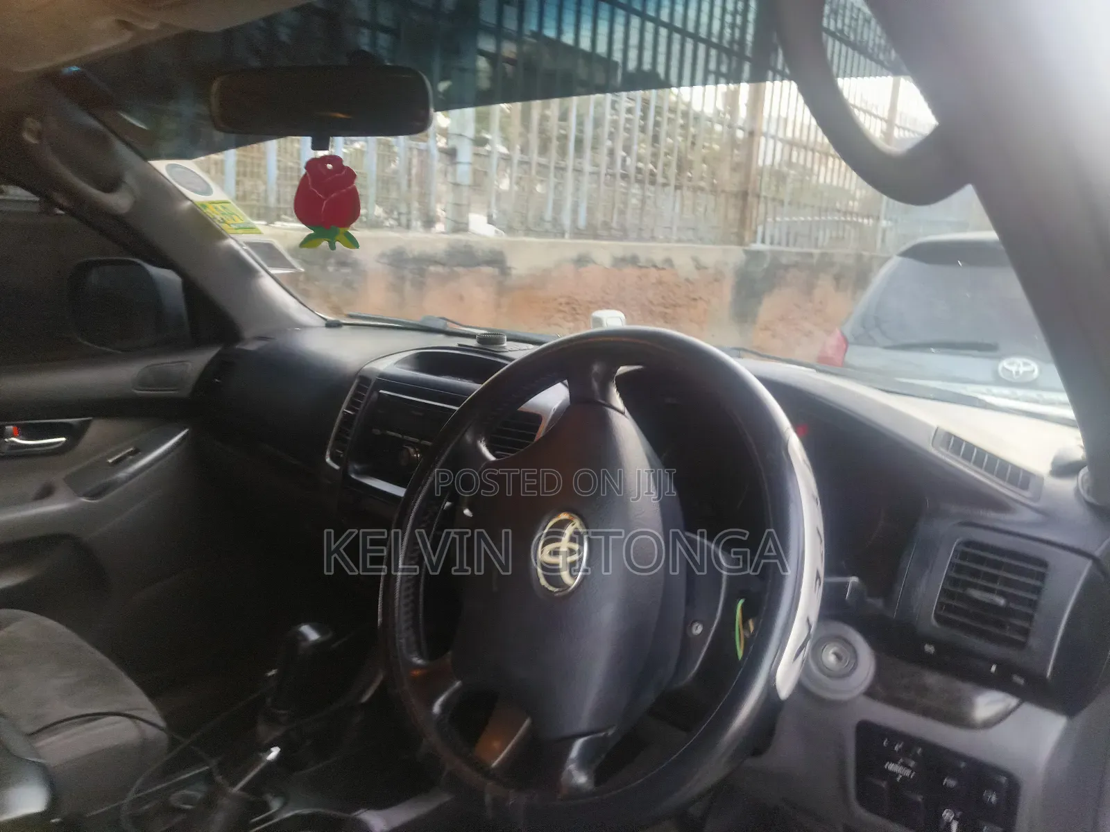 Toyota Land Cruiser Prado 2011 Silver
