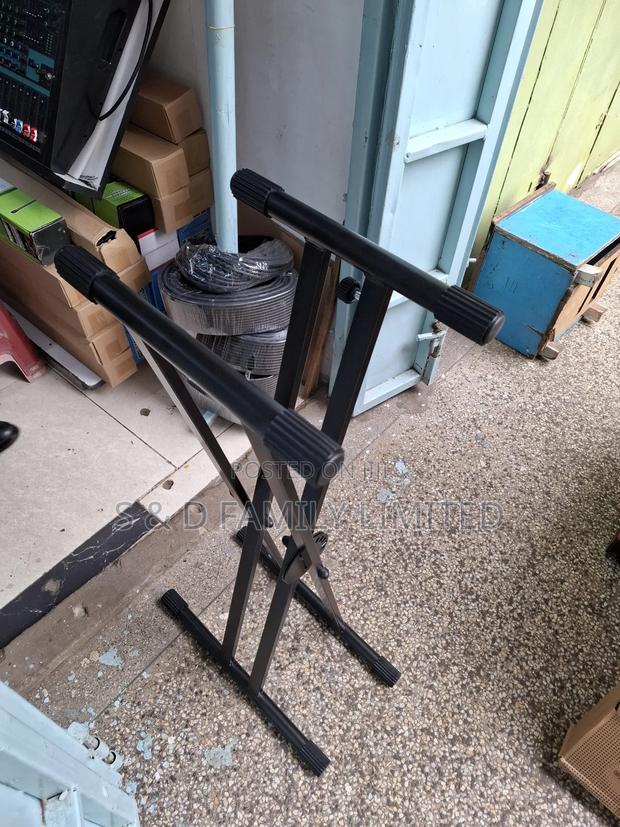 Soundking DF007 Keyboard Stand - thumbnail 2
