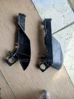 Bumper Slide Holders Toyota Noah 2005 Etc
