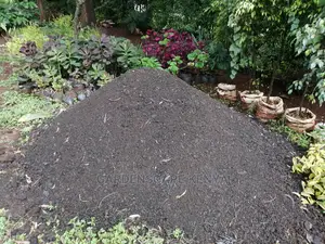 Manure for Gardening Farms