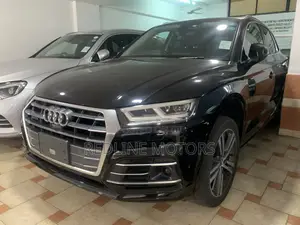 Audi Q5 2.0T Premium AWD quattro 2017 Black